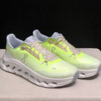 Cloudtilt - Lime Ivory