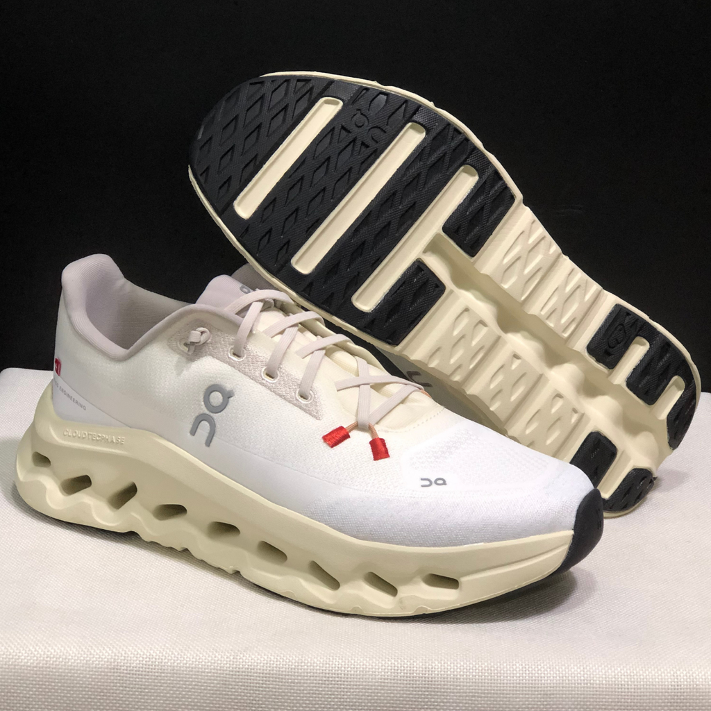 Cloudtilt - Sand Cream