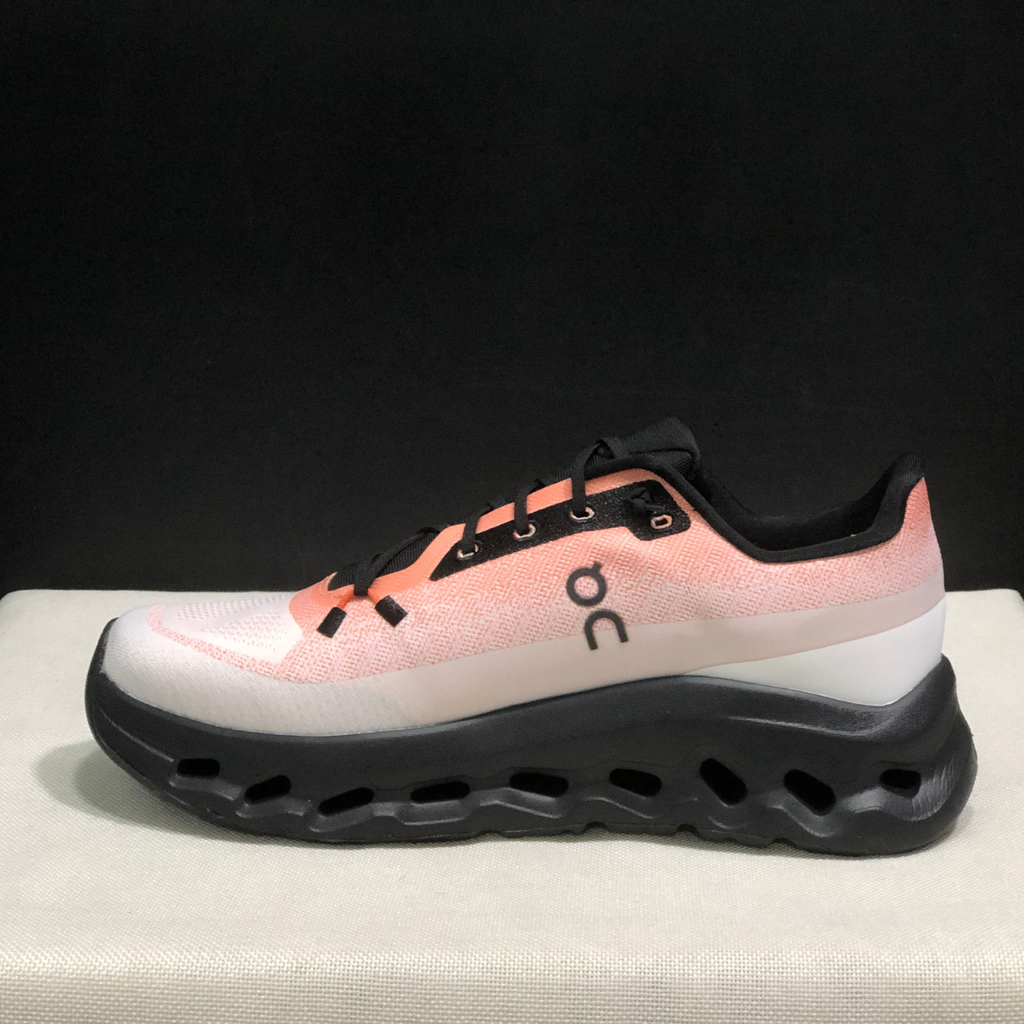 Cloudtilt - Black Peach